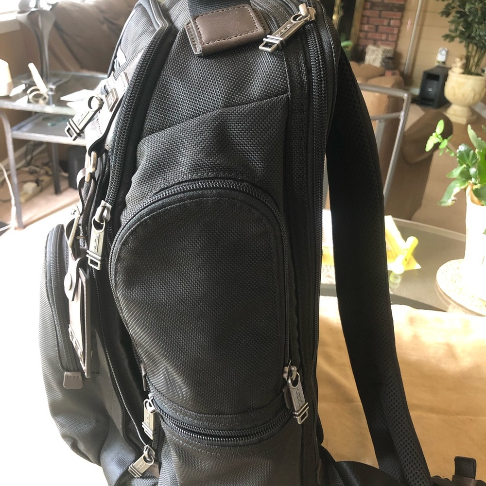 Backpack - Picture 6 of 7